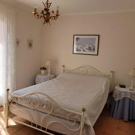 Vakantiehuis Sarazine *
